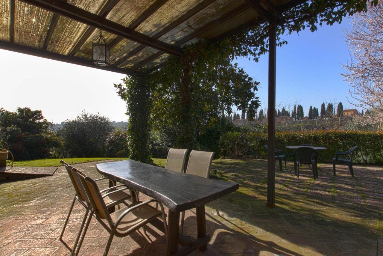 Ferienwohnung Il Giardino Del Giuggiolo Siena Exterior foto